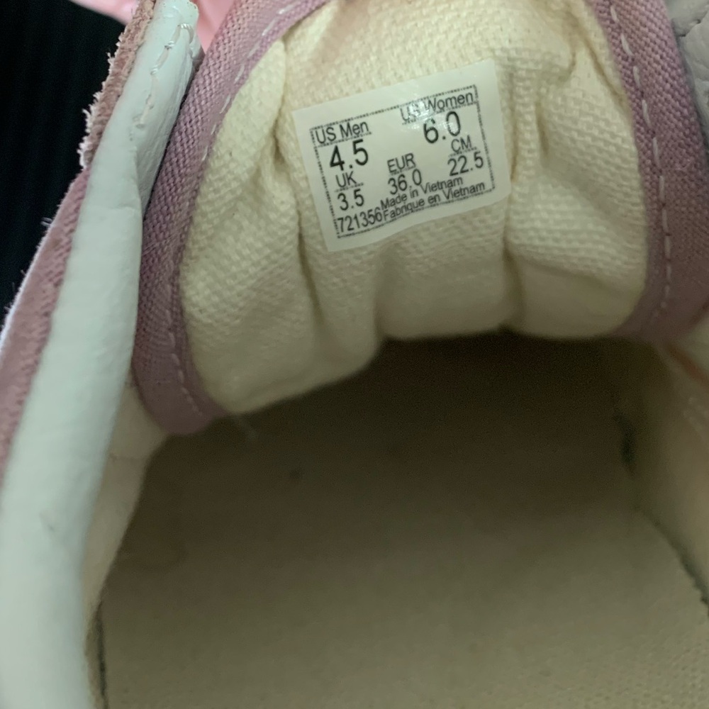 Vans Off the Wall purple and suede sneakers women’s size 6 - Picture 5 of 7